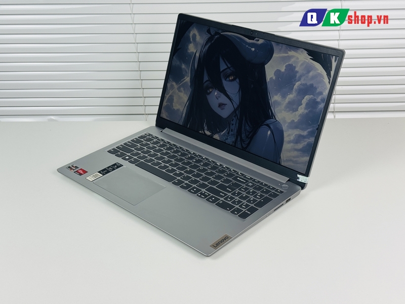 Laptop Lenovo Ideapad 1 15AMN7 Ryzen 5 - 7520U / Ram 8GB / SSD 256 GB PCIE / 15.6 FHD