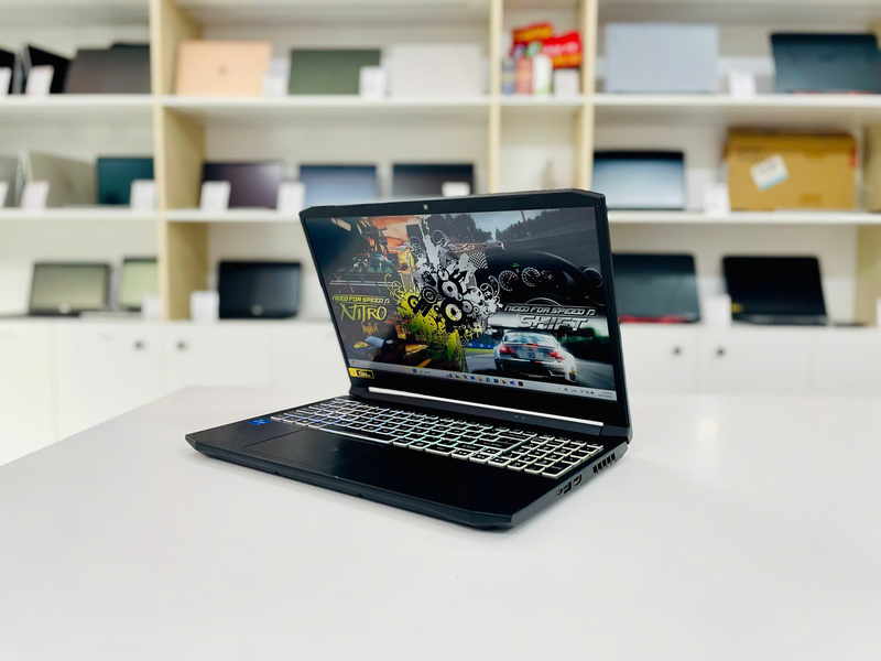 Laptop Acer Nitro 5 AN515-57 i5-11400H/Ram 16GB/SSD 512GB/15.6"FHD 144Hz/RTX 3050 4GB