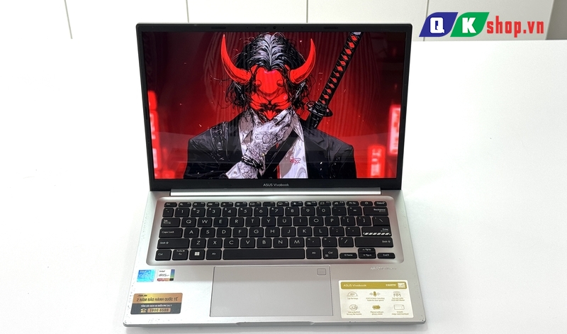 Laptop ASUS Vivobook 14 OLED A1405ZA-KM264W Core I5-12500H / 16GB / 512GB PCEI / 14"  2.8K OLED