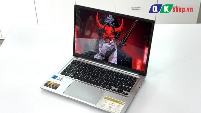 Laptop ASUS Vivobook 14 OLED A1405ZA-KM264W Core I5-12500H / 16GB / 512GB PCEI / 14"  2.8K OLED