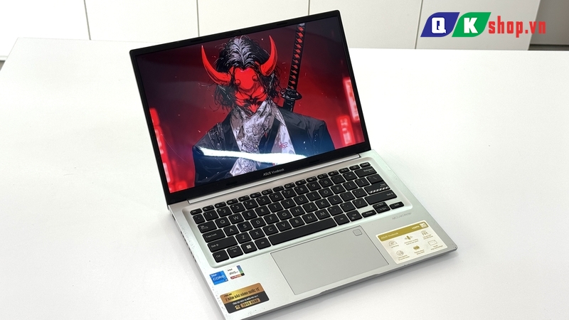 Laptop ASUS Vivobook 14 OLED A1405ZA-KM264W Core I5-12500H / 16GB / 512GB PCEI / 14"  2.8K OLED