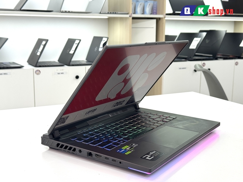 Laptop ASUS ROG Strix G16 G614JU-N3777W Core I7-13650HX / RAM 32GB / SSD 512GB PCIE / 16.0 FHD+ 165Hz/ VGA 6GB RTX4050