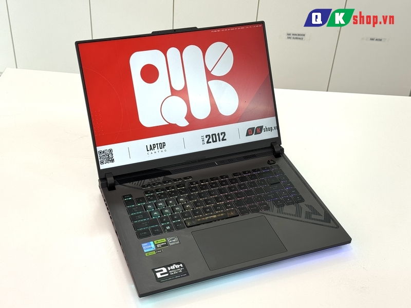 Laptop ASUS ROG Strix G16 G614JU-N3777W Core I7-13650HX / RAM 32GB / SSD 512GB PCIE / 16.0 FHD+ 165Hz/ VGA 6GB RTX4050