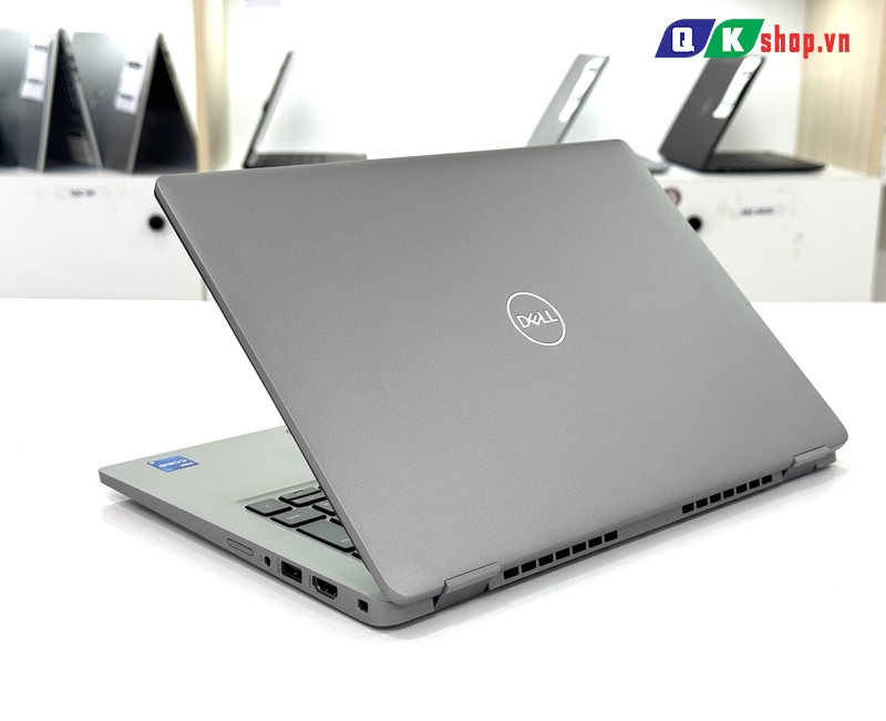 Laptop Dell Latitude 5330 Core i5-1245U / RAM 8GB / SSD 256GB PCIE / 13.3 FHD