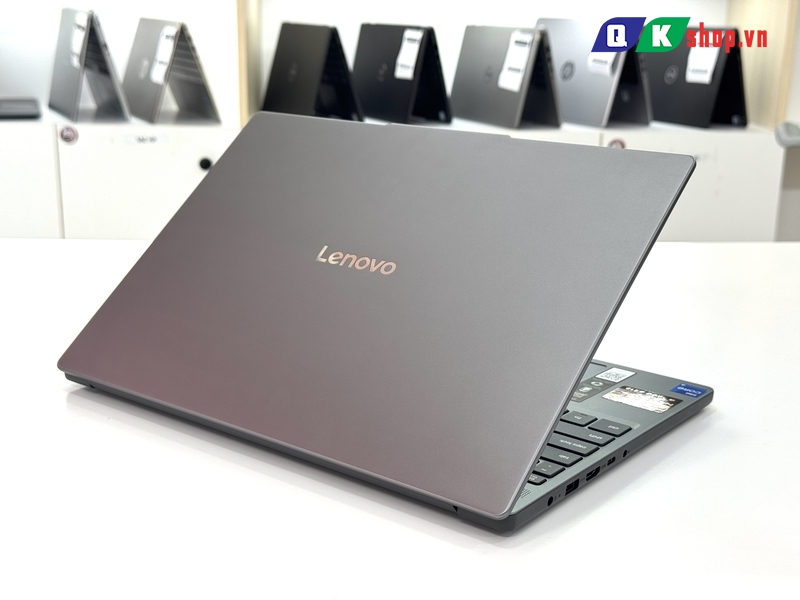 Laptop Lenovo IdeaPad Slim 3 15IRH10  Core I5 - 13420H / RAM 16GB / SSD 512GB PCIE / 15.1 2K5 OLED 165Hz