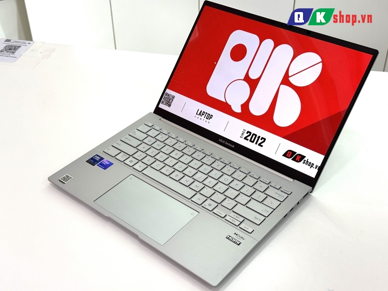 Laptop ASUS Zenbook 14 UX3405CA Untra 9 - 285H / RAM 32GB / SSD 1TB PCIE / 14" 2K8  OLED  120Hz