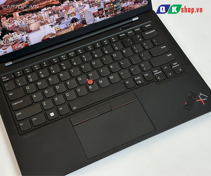 Lenovo ThinkPad X1 Carbon Gen 10 Core i7 1260P / Ram 16GB / SSD 512GB / 14"FHD+