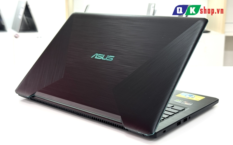 LAPTOP ASUS F570ZD-FY414T Ryzen 5 2500U / RAM 16GB / SSD 512GB / 15.6″ FHD / RTX 1050 4GB