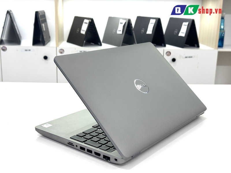 Laptop Dell Latitude 5511  Core i5-10300H / RAM 8GB /  SSD 256GB /  15.6" FHD