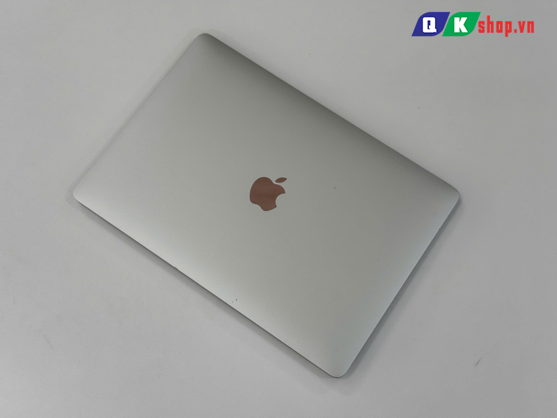 Macbook Air 13 inch 2020 M1 / Ram 16GB / SSD 256GB / 13" 2K