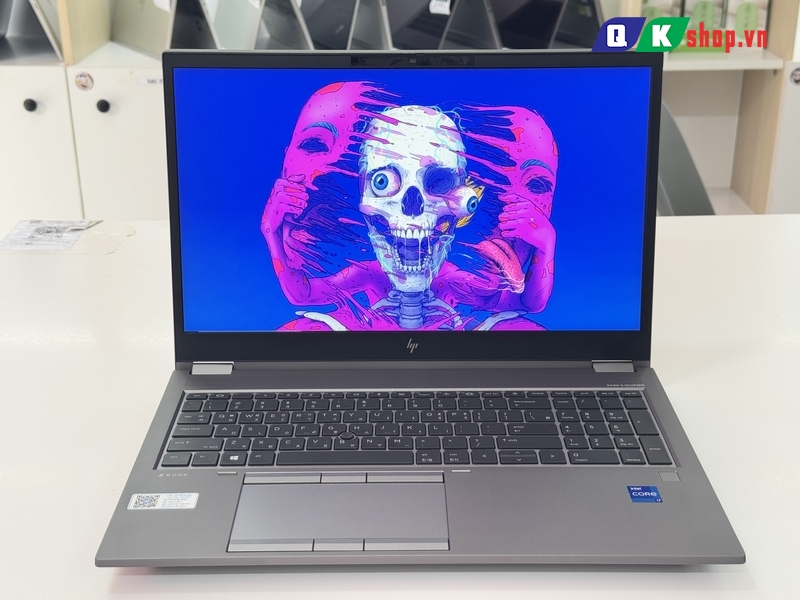 Laptop HP Zbook Fury G8 Core i7-11800H / Ram 16GB / SSD 512GB / Quadro T1200 4GB / 15.6" FHD
