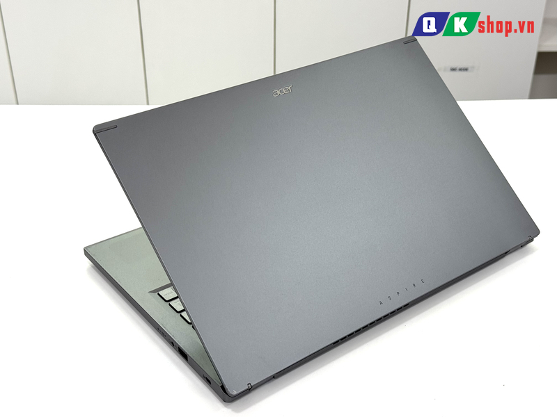 Laptop Acer Aspire 5 A515 58M 56YX - Core i5 13420H / Ram 16GB / SSD 512GB / 15.6" Full HD
