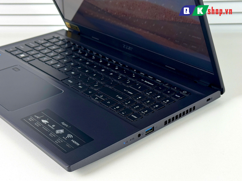 LAPTOP ACER ASPIRE 7 A715-76-57CY Core I5 12450H / Ram 8GB/SSD 512GB / LCD 15.6″ FHD