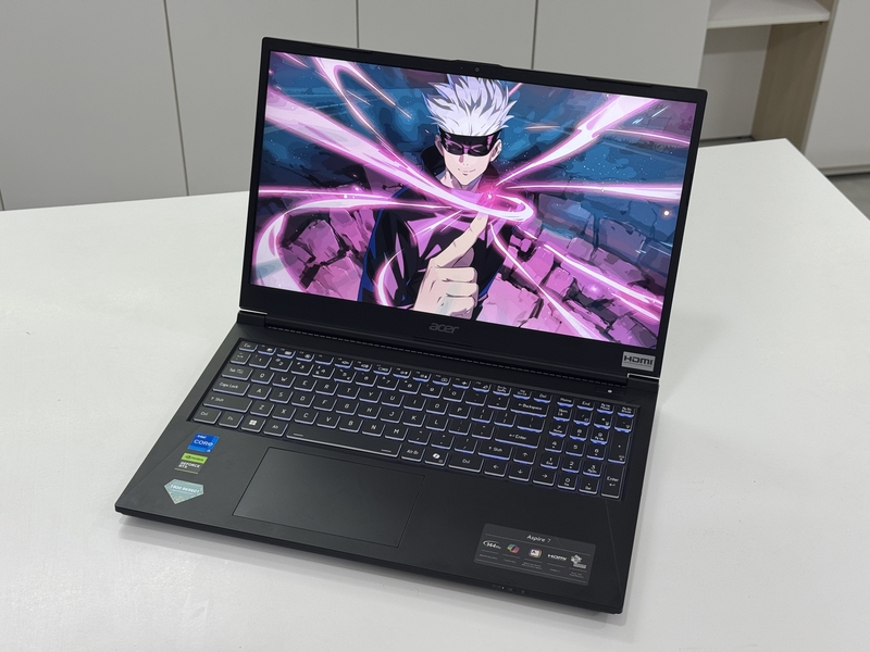 Laptop Acer Gaming Aspire 7 A715-59G Core i5-12450H / Ram 32GB / SSD 512GB / 15.6″ FHD 144Hz / RTX 3050