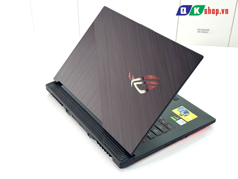 Laptop ASUS Gaming ROG Strix G512 Core i5-10300H / RAM 8GB /SSD 512GB PCIE / 15.6" FHD  144Hz / VGA 4GB 1650TI