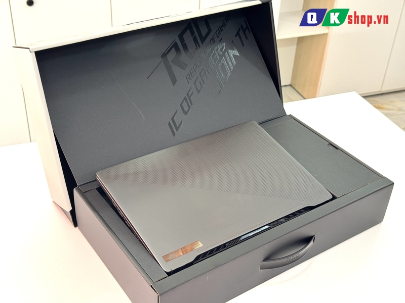 Laptop ASUS Gaming ROG Zephyrus G14 GA401QC - K2199W Ryzen 7-5800HS / Ram 8GB / SSD 512GB PCIE / 14" 2K 120Hz / VGA 4GB RTX 3050