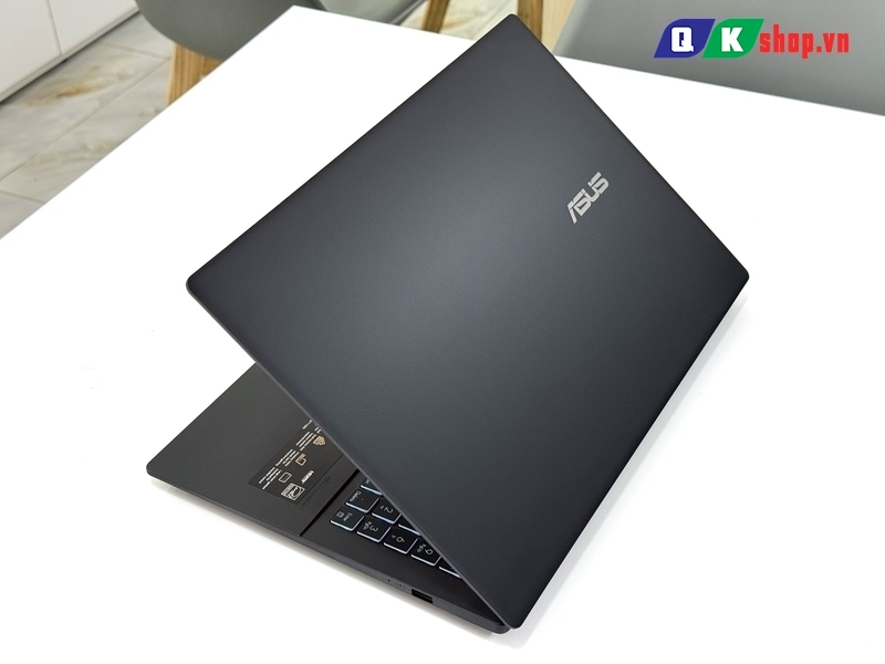 Laptop ASUS Gaming V16 V3607VM-RP044W CORE 7-240H / Ram 16GB / SSD 1TB PCIE  / 16.0 WUXGA 144Hz/ VGA 8GB RTX5060