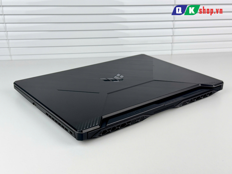 Laptop ASUS TUF Gaming F15 FX506HC - HN144W Core I5-11400H / 8GB / 512GB PCIE / 15.6 FHD 144HZ / VGA 4GB RTX3050