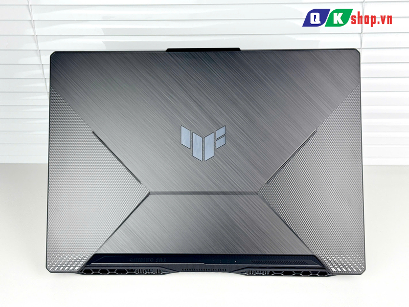 Laptop ASUS TUF Gaming F15 FX506HC - HN144W Core I5-11400H / 8GB / 512GB PCIE / 15.6 FHD 144HZ / VGA 4GB RTX3050