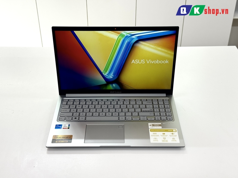 Laptop ASUS Vivobook 15 X1504VA-BQ2076W Core I5-1334U / Ram 16GB / SSD 512GB PCIE / 15.6 FHD