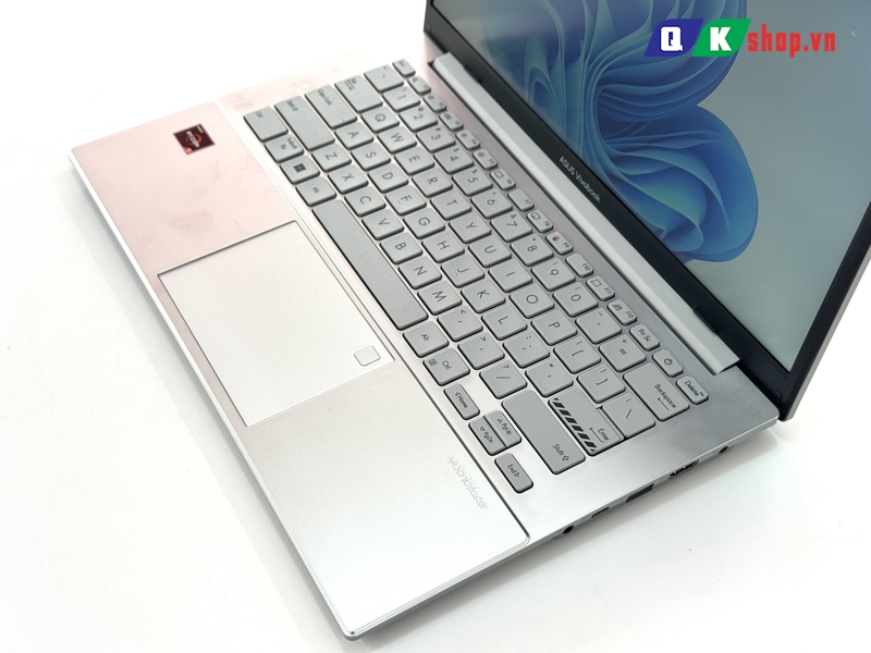 Laptop ASUS VivoBook Go 14 E1404FA-NK177W Ryzen 5-7520U / RAM 16GB / SSD 512GB PCIE /14.0 FHD