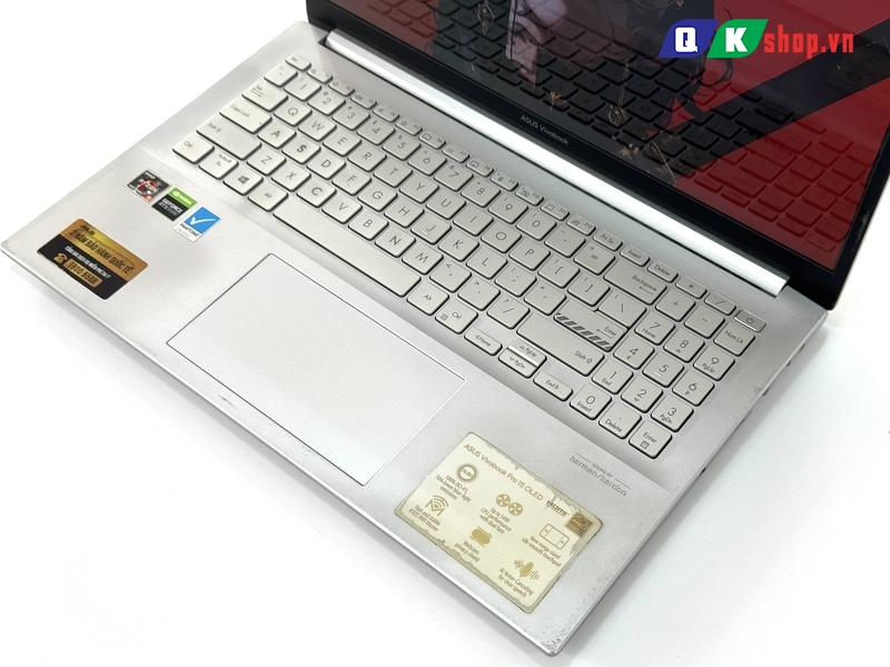 Laptop ASUS Vivobook Pro M3500QC  Ryzen 5 - 5600H / Ram 16GB / SSD 512GB PCIE / 15.6" FHD OLED / VGA 4GB RTX3050