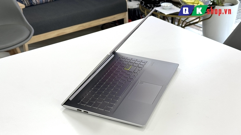 Laptop Asus VivoBook A515EP  Core i5 1135G7  / Ram  8GB / SSD  512GB / 15.6inch FHD / RTX M330 2GB