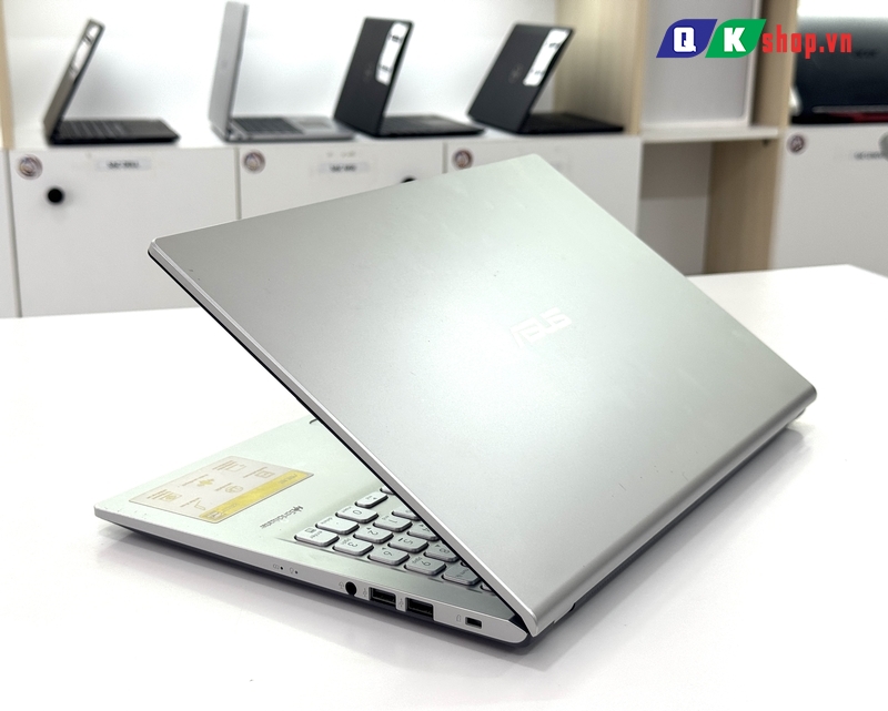Laptop Asus Vivobook X515EA-BQ3015W Core i7-1165G7 / RAM 8GB / SSD 512GB  / 15.6" FHD