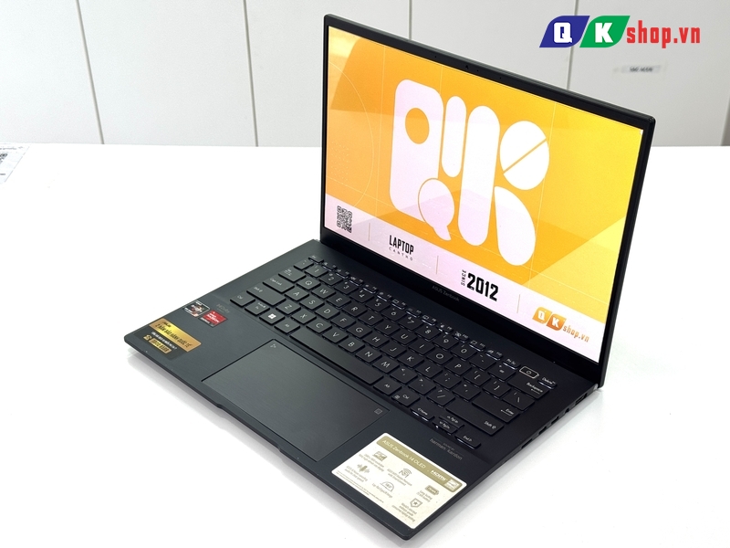 Laptop ASUS Zenbook 14 OLED UM3402YA-KM826W - Ryzen 5 - 7430U / RAM 16GB / SSD 512GB PCIE / 14.0 OLED 2.8K