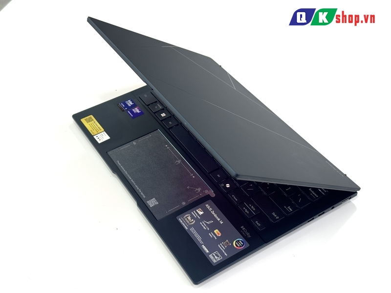 Laptop ASUS Zenbook 14 UX3405CA-PZ187WS Untra 5 - 225H / Ram 16GB / SSD 512GB  / 14.0 3K OLED 120HZ