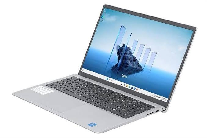 Laptop Dell 15 DC15250 Core I5 - 1334U / Ram 16GB / SSD 512GB / 15.6 FHD