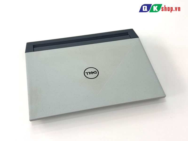 Laptop Dell Gaming G15 5515  Ryzen 5 - 5600H / RAM 16GB / SSD 256GB / 15.6 FHD 120Hz / VGA 4GB RTX3050