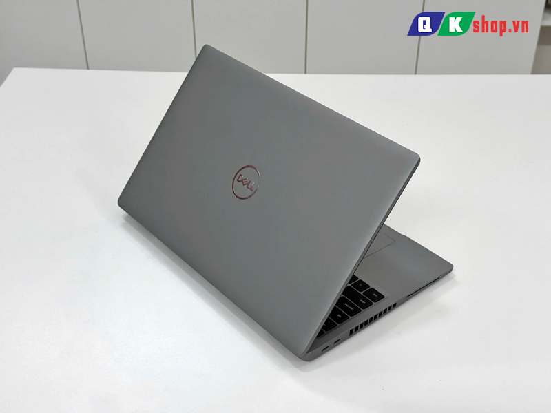 Laptop Dell Precision 3560 Core i7-1185G7 / Ram 16GB / 15.6" Full HD / Nvidia Quadro T500 2GB