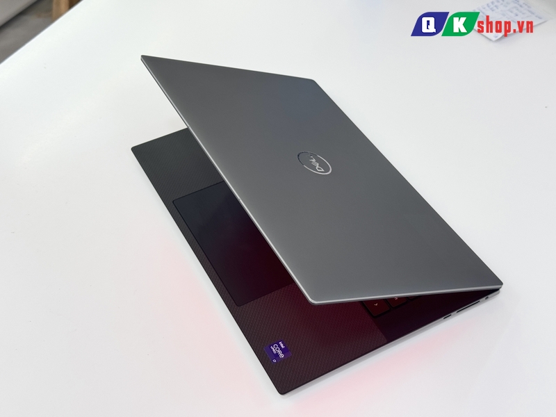 Laptop Dell Precision 5560 Core I7-11850H / Ram 32GB / SSD 512GB / RTX T1200 4GB GDDR6  /15.6″ 4K UHD+ (3840 x 2400) Touch