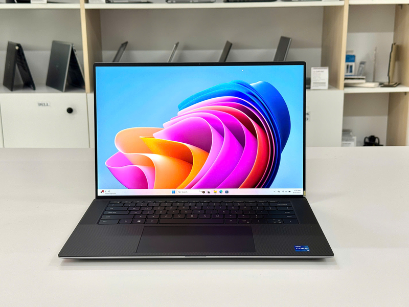 Laptop Dell Precision 5560 Core I7-11850H / Ram 16GB / SSD 512GB / RTX T1200 4GB GDDR6  /15.6″ 4K UHD+ (3840 x 2400) Touch
