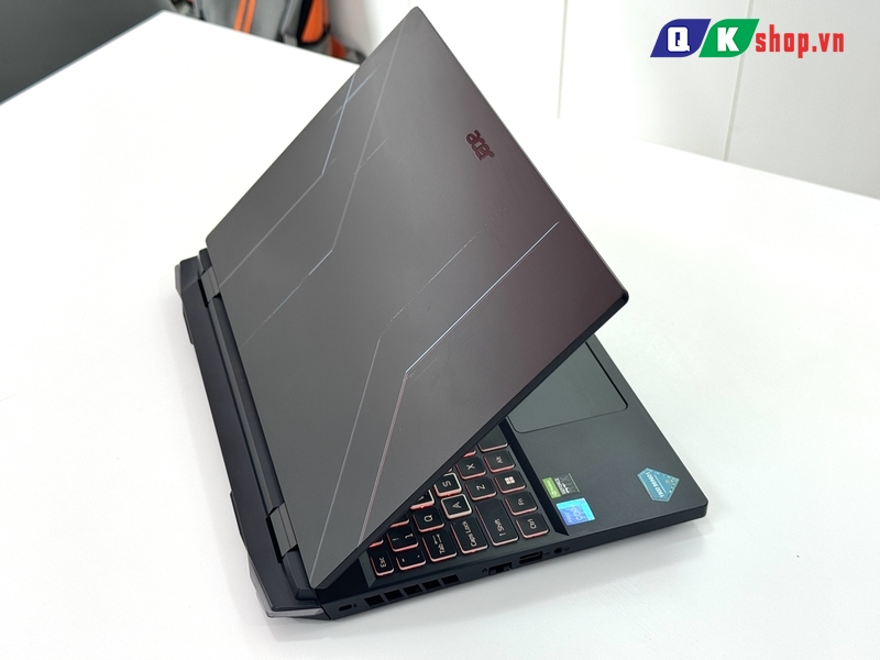 Laptop Gaming Acer Nitro 5 Tiger AN515-58-769J Core i7-12700H / Ram 16GB / SSD 512GB / 15.6 inch FHD / RTX 3050 4GB