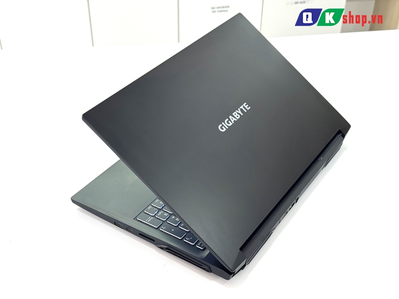 Laptop Gigabyte G5 GD  Core I5-11400H / RAM 16GB / SSD 512GB PCIE / 15.6 FHD 144HZ / VGA 4GB RTX3050