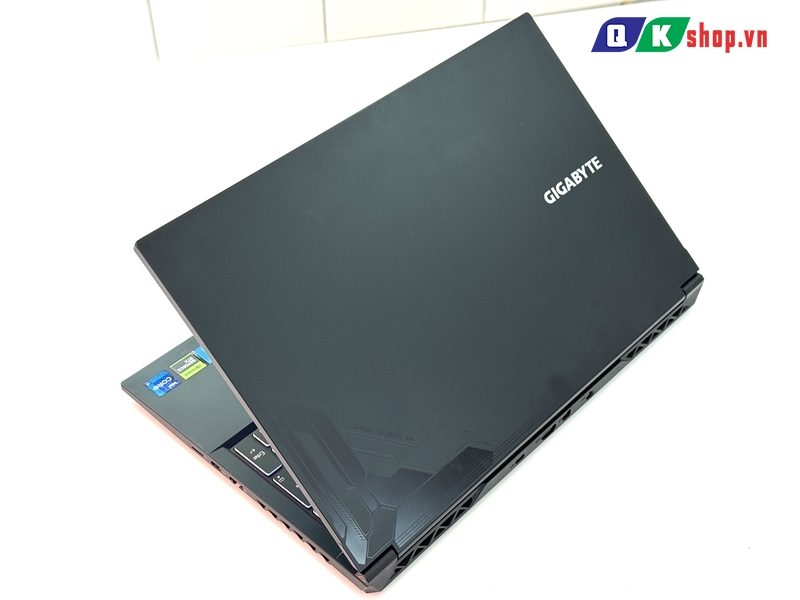 Laptop Gigabyte G5 MF5-H2VN353SH Core I7 - 13620H / RAM 16GB / SSD 512GB PCIE / 15.6 FHD 144HZ / VGA 6GB RTX4050