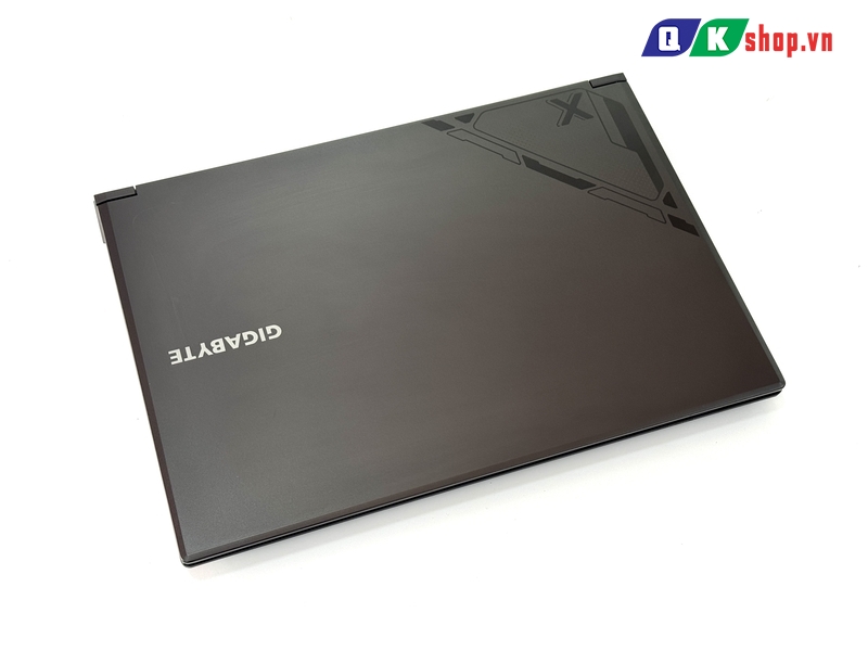 Laptop Gigabyte G6X 9MG Core i7-13650HX  / Ram 16GB / SSD 512GB  /  16 inch WUXGA 165Hz / RTX 4050 6GB