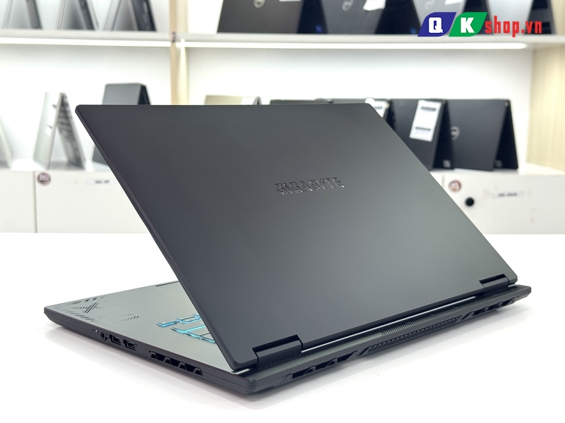 Laptop Gigabyte Gaming A16-CMHI2VN893SH Core i7 13620H /Ram 16GB/SSD 512GB/16"FHD+/RTX4050 6GB
