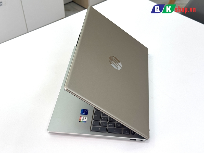 Laptop HP 15 FD0015TU  Core i7 - 1355U / Ram 16GB / SSD 512GB / 15.6" FHD