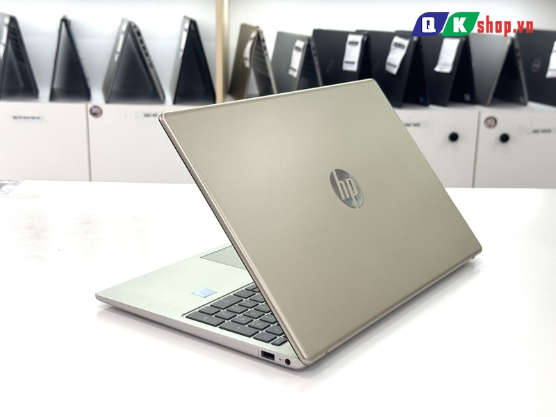 Laptop HP 15-FD0303TU - Core I3-1315U / Ram 8GB / SSD 512GB PCIE / 15.6 FHD