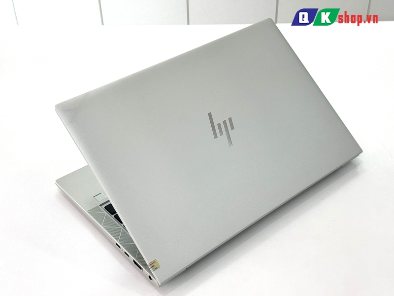Laptop HP EliteBook 830 G8 Core i5-1135G7 / RAM 8GB / SSD 256GB /13.3″ FHD