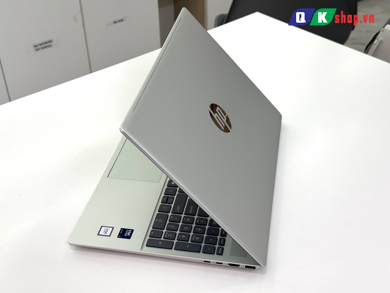 Laptop HP Pavilion 16-AF0055TU AY8C4PA Utra 5 - 125U / Ram  16GB / SSD 512GB PCIE / 16.0 WUXGA