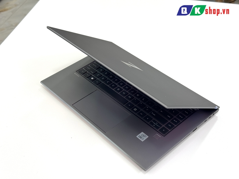 Laptop HP Zbook Studio 15 G7 Mobile Workstation Core i7-10850H / Ram 32GB / SSD 512GB / 15.6" FHD / Quadro T1000