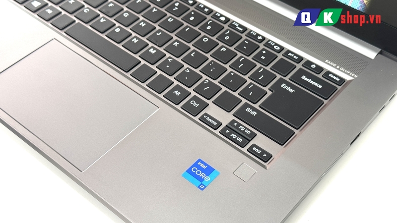 Laptop HP ZBook Studio G8 Core i7 - 11800H / Ram 32GB / SSD 512GB /  15.6 inch FHD / RTX T1200 4GB