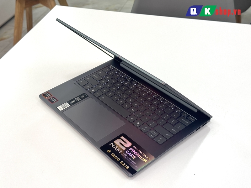 Laptop Lenovo IdeaPad Slim 5 OLED 14AKP10 RYZEN AI 5 340 / Ram 32GB / SSD 512GB PCIE / 14.0 WUXGA
