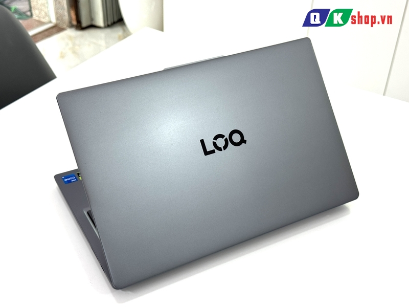 Laptop Lenovo LOQ 15IAX9E Core I5 - 12450HX / RAM 16GB / SSD 512GB PCIE/ 15.6 FHD  144Hz / VGA 6GB RTX3050