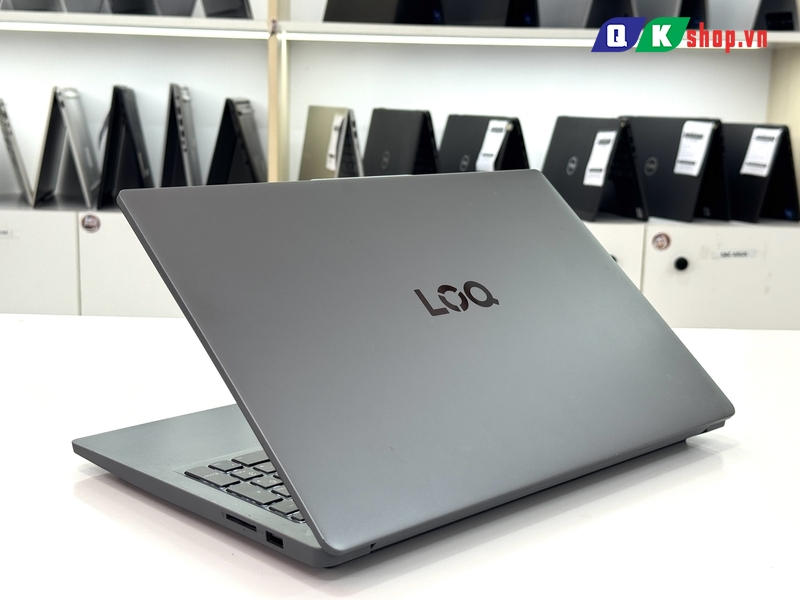 Laptop Lenovo LOQ 15IAX9E Core I5 - 12450HX / RAM 16GB / SSD 512GB PCIE/ 15.6 FHD  144Hz / VGA 4GB 2050