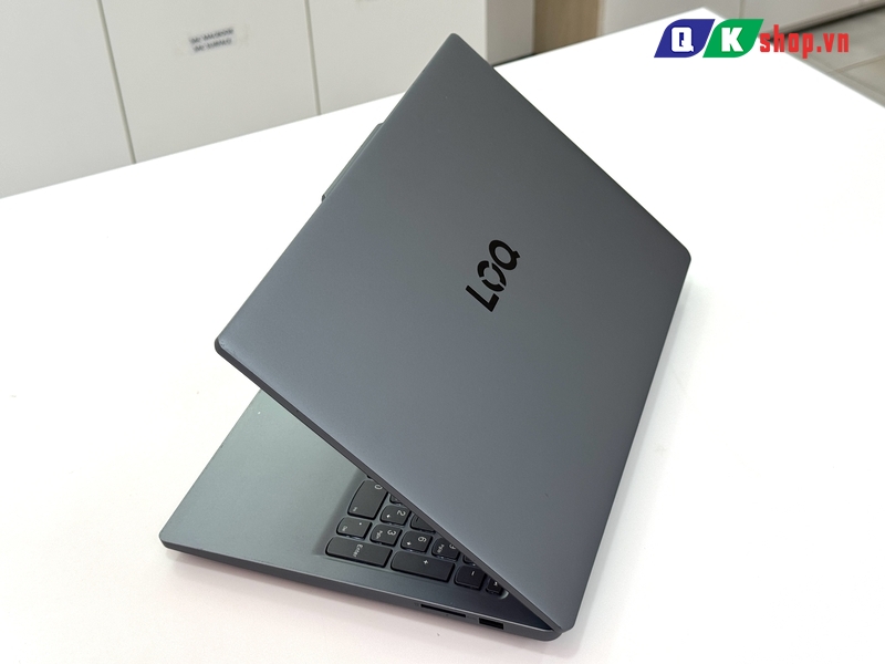 Laptop Lenovo LOQ 15IAX9E Core I5 - 12450HX / RAM 16GB / SSD 512GB PCIE/ 15.6 FHD  144Hz / VGA 4GB 2050